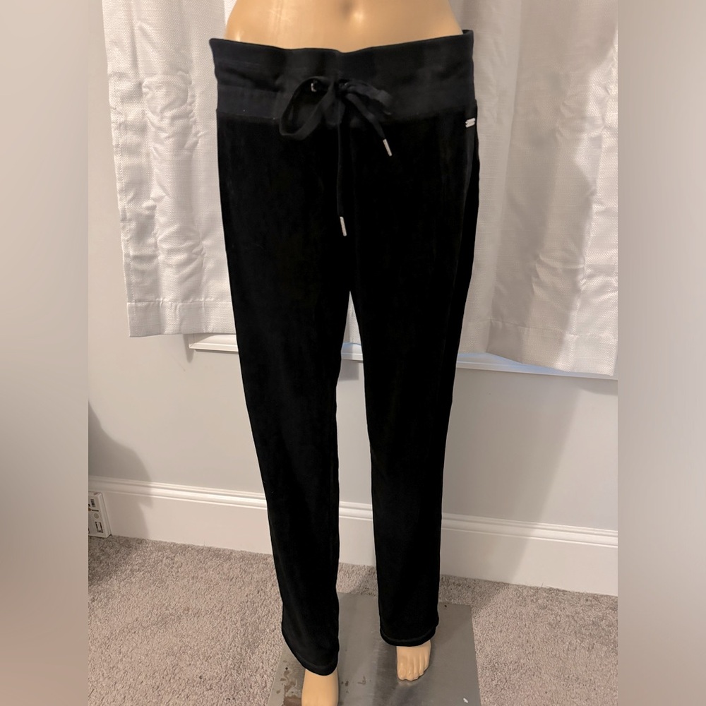 Great Calvin Klein size M black velour drawstring pants NWT
